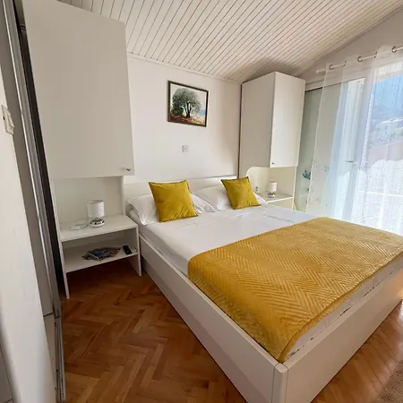 Apartments Olga 2 Makarska Exterior photo