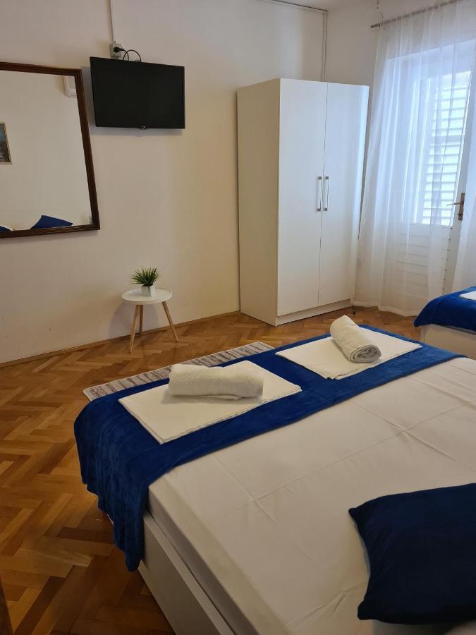 Apartments Olga 2 Makarska
