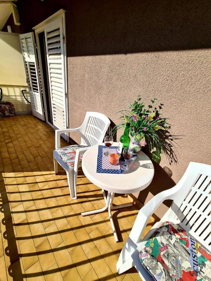 Apartments Olga 2 Makarska