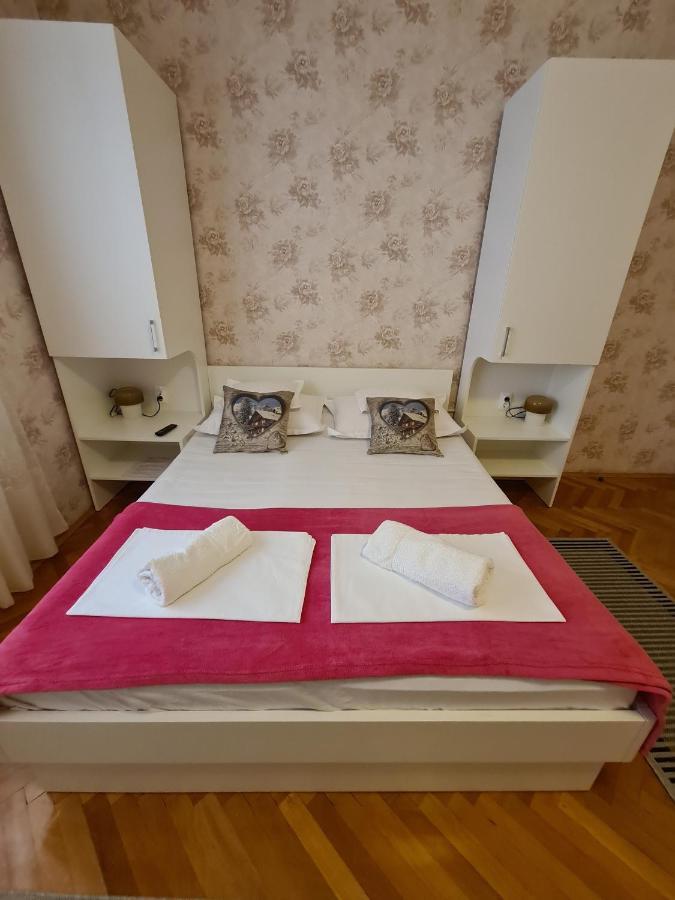 Apartments Olga 2 Makarska