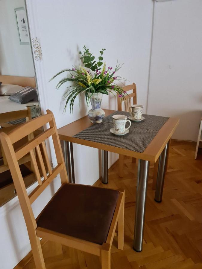 Apartments Olga 2 Makarska