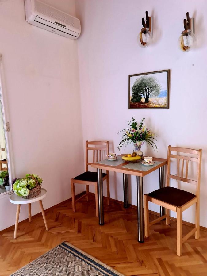 Apartment Apartments Olga 2 Makarska