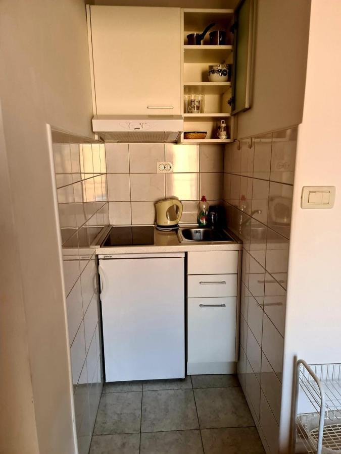 Apartments Olga 2 Apartment Makarska